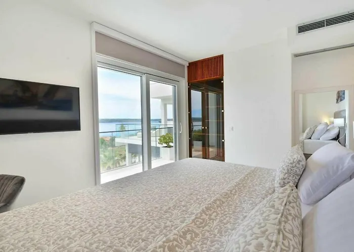 Luxury Michele With Heated Pool * Jasenice (Zadar)